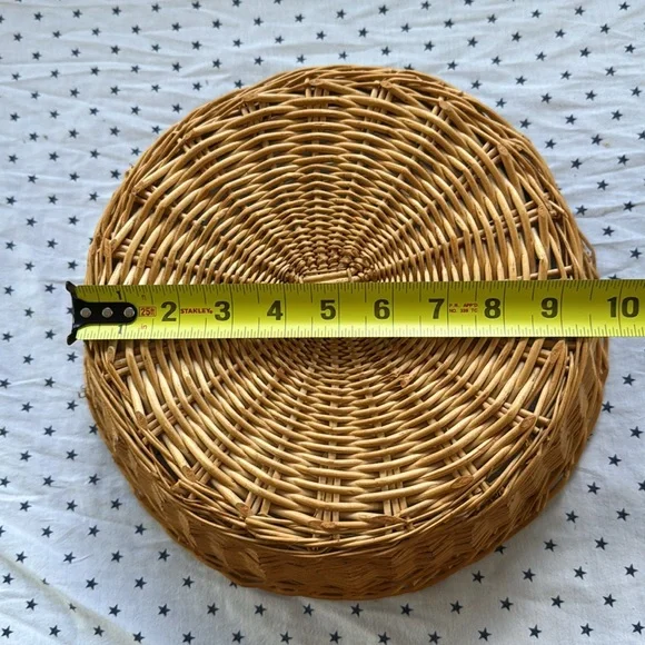 Vintage Round Wicker Fruit / Storage Woven Basket 11.5” Good Used Condition - Picture 4 of 17